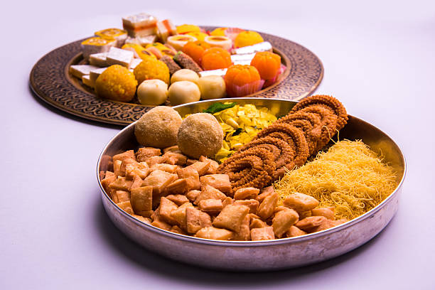 TRADITIONAL INDIAN SNACKS (READY TO EAT) - ALL TYPES Blended Spices